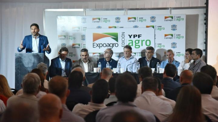 Para Pullaro, la salida es “bajar los impuestos a las retenciones”