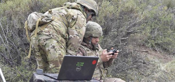 Envían a Rosario 150 móviles de las Fuerzas Armadas