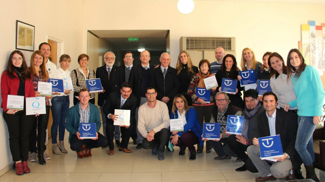 Entregaron distinciones a prestadores de servicios turísticos