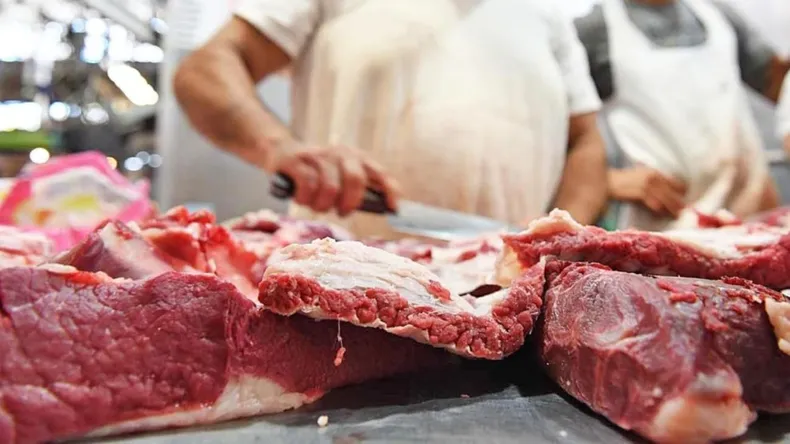 El consumo de carne en Argentina tocó un piso histórico.