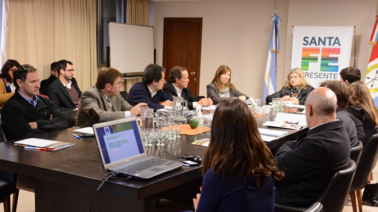 Santa Fe avanza en la futura ley de educación