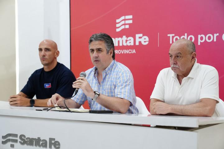 El ministro de Seguridad de Santa Fe, Pablo Cococcioni, dijo que la rebelión policilal fue para 