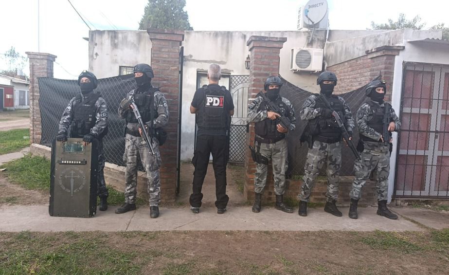 Microtráfico en Recreo: detienen a 7 personas