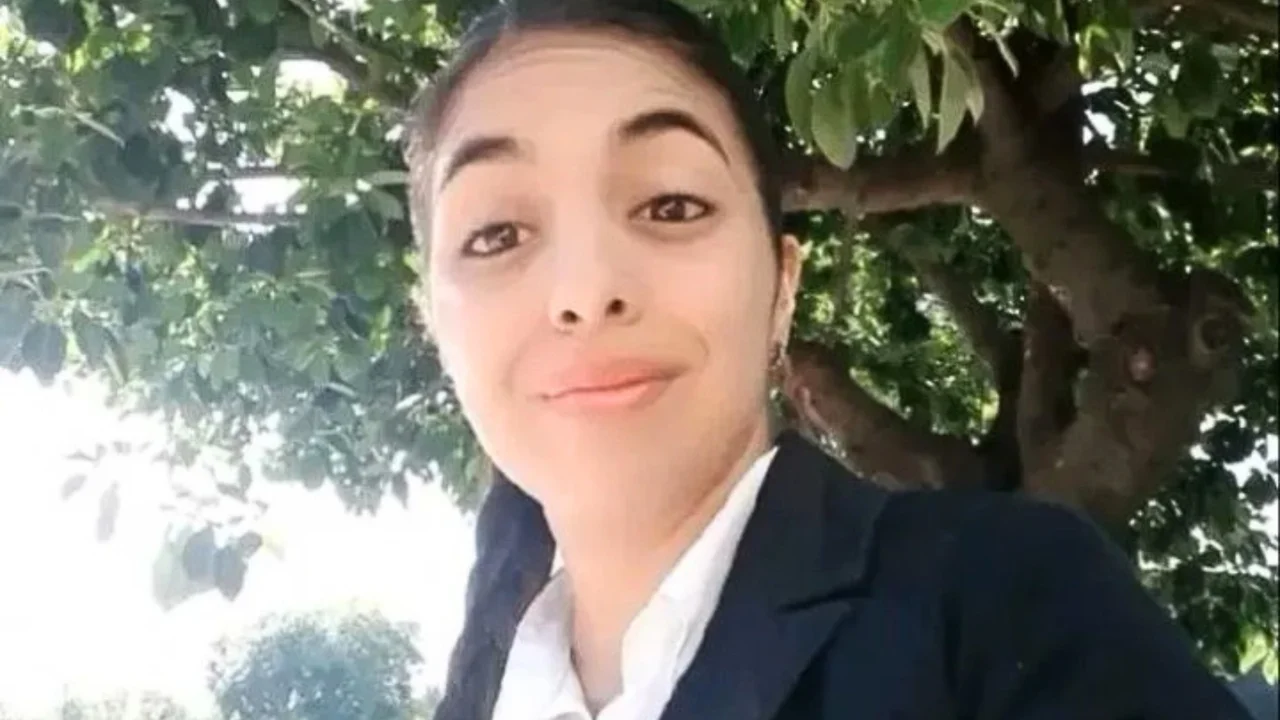 Trágico choque en San Luis: mueren una mujer policía y su hija de un año