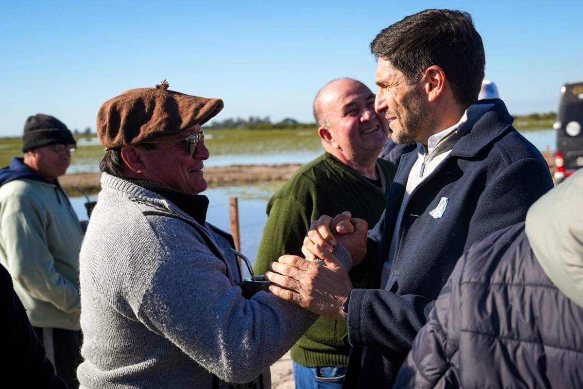 Histórico: Pullaro inauguró un puente clave para la producción