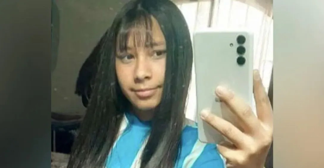 Buscan a Agostina