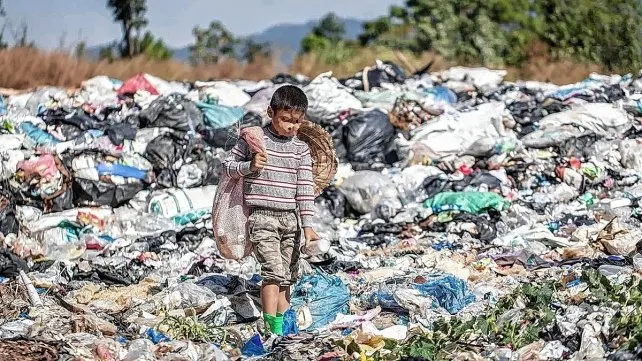 Santa Fe extendió la emergencia educativa y sanitaria