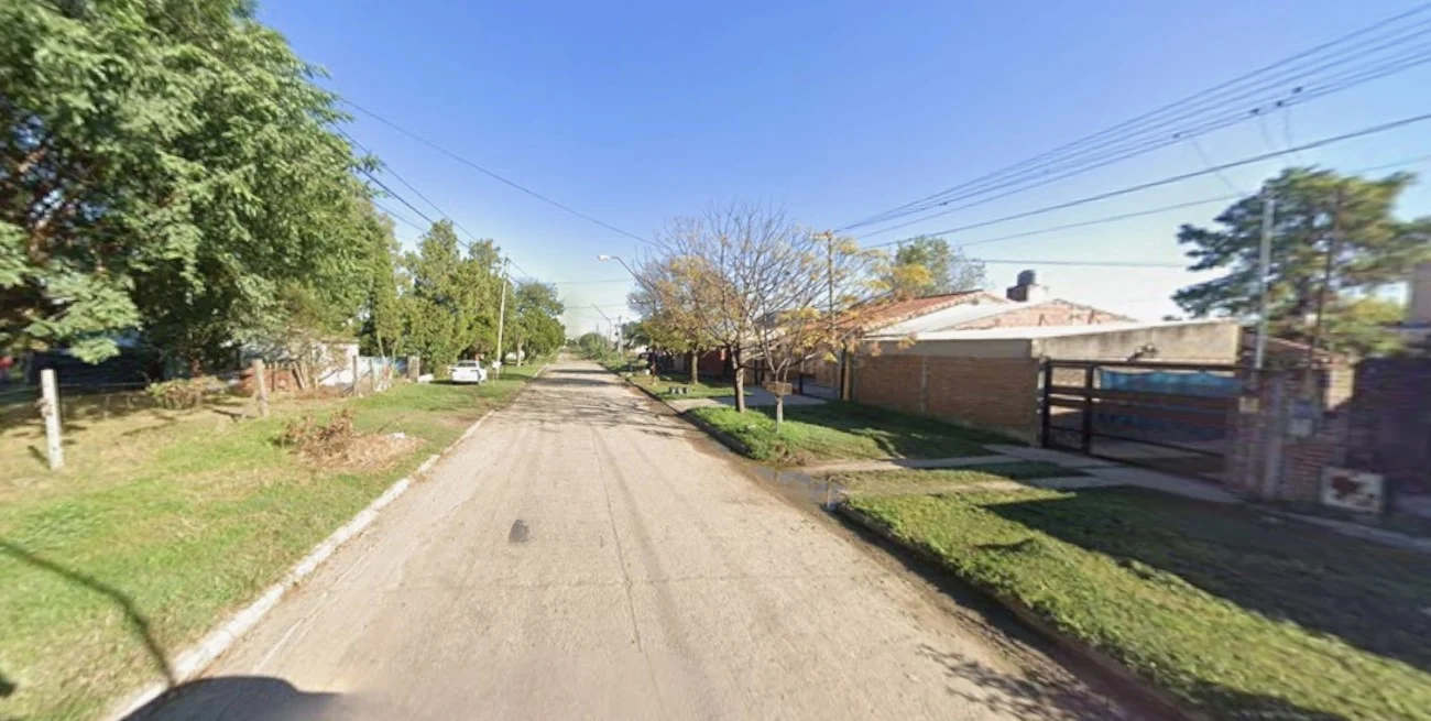 Acribillan a balazos a un hombre de 39 años dentro de su auto