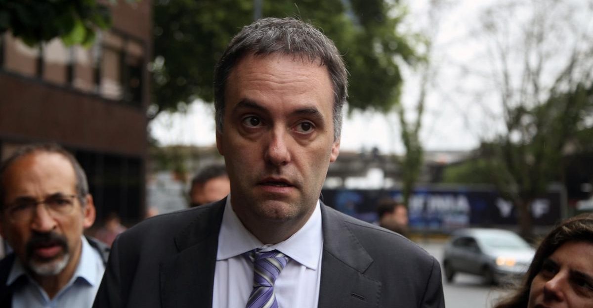 La Justicia intimó a Adorni: le dio unos días para justificar su patrimonio