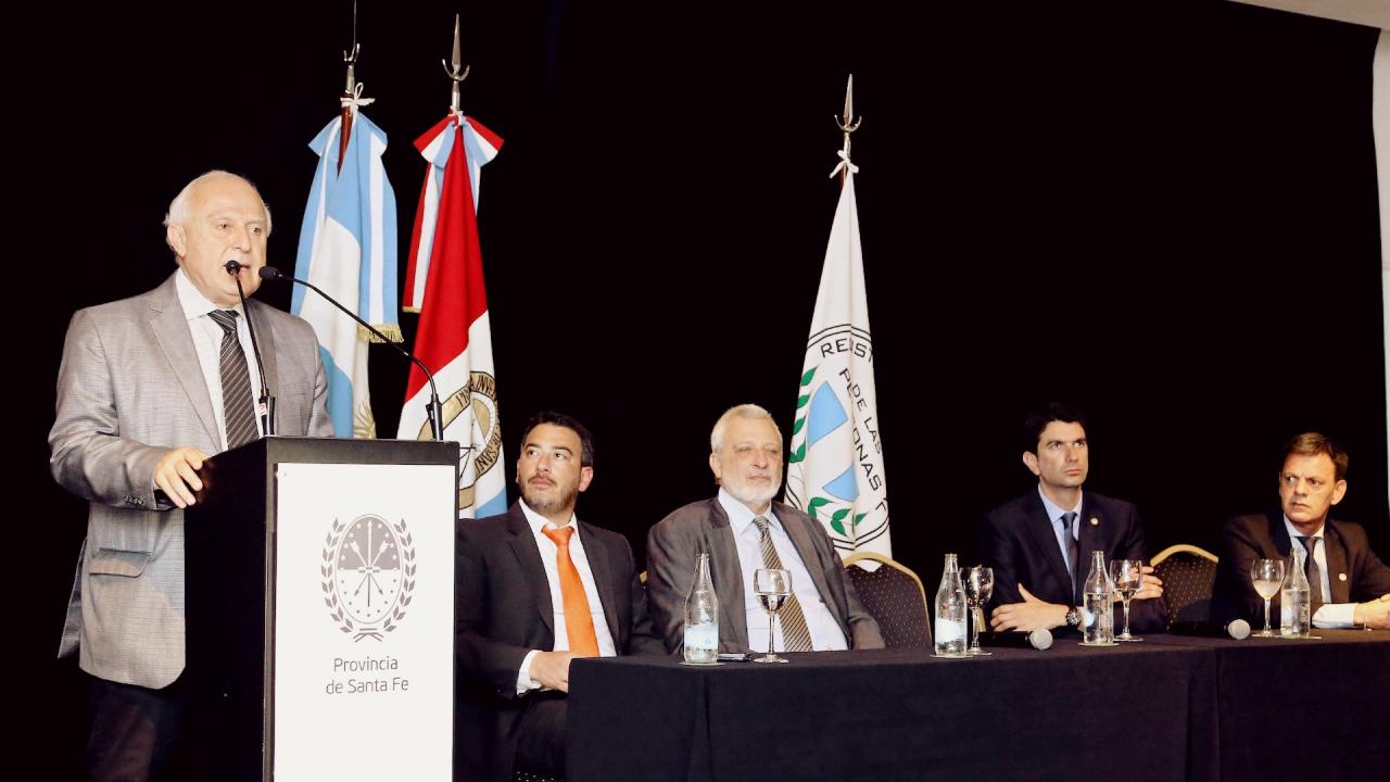 Delibera en Rosario el Consejo Consultivo de Registros Civiles