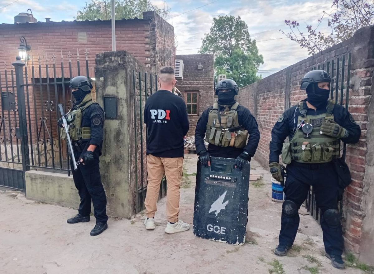 Allanamientos en Santa Fe: detienen a 5 personas