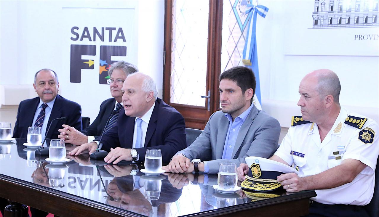 Lifschitz:  “La Policía de la provincia mostró capacidad de trabajo, profesionalidad y compromiso”