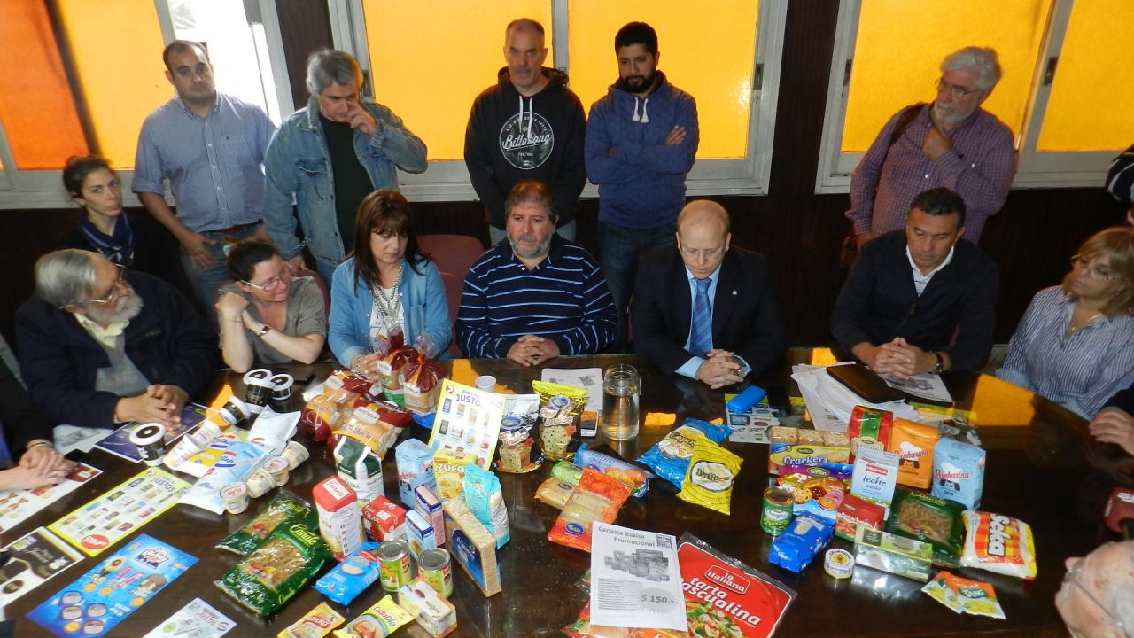 Lanzan un bolsón de alimentos a “Precios Justos” 