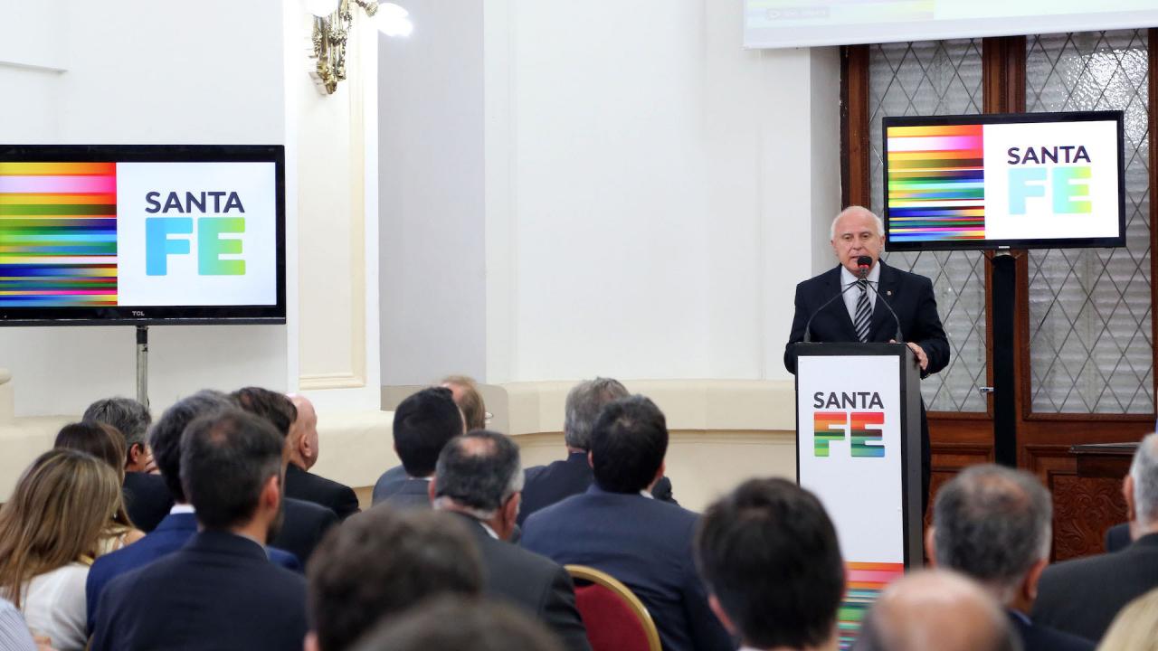 Lifschitz anunció la reducción de ingresos brutos