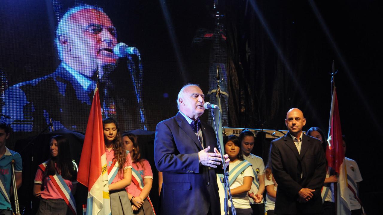 Lifschitz muestra a Santa Fe con 1.8 % de crecimiento