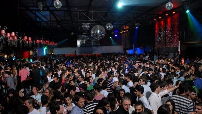 Fiesta electrónica mortal en Santa Fe