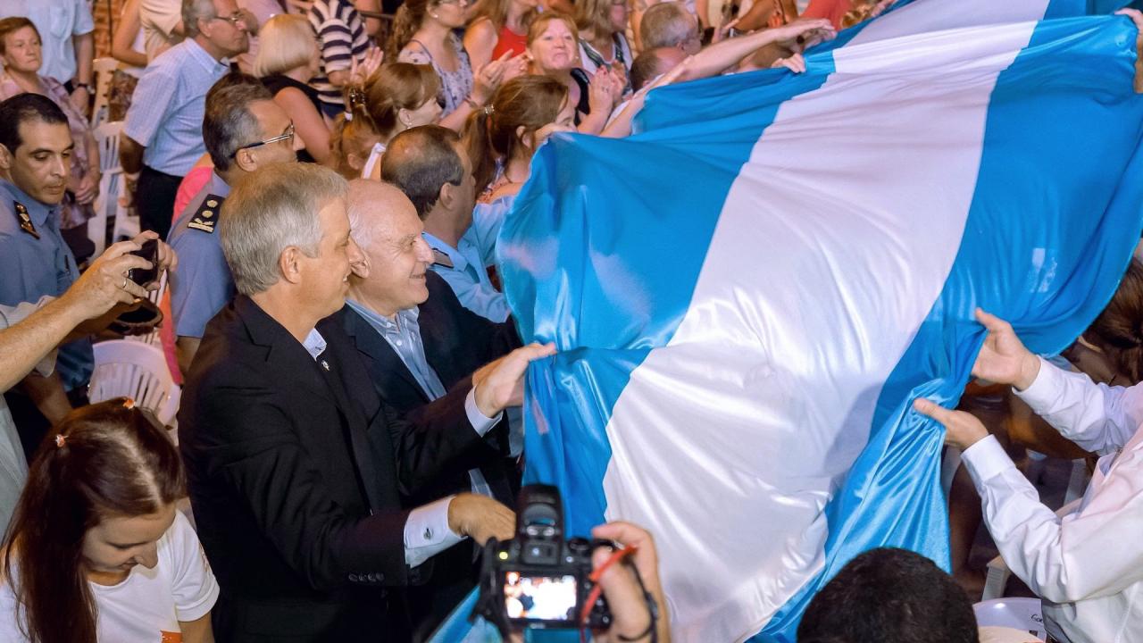 El gobernador en los festejos por la fundación de Avellaneda