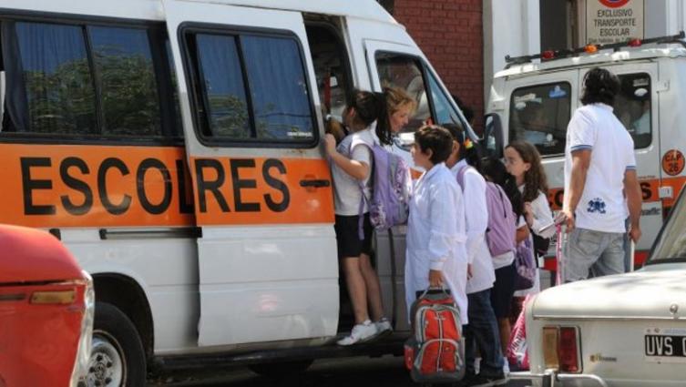 El transporte escolar aumenta un 25 % en Santa Fe
