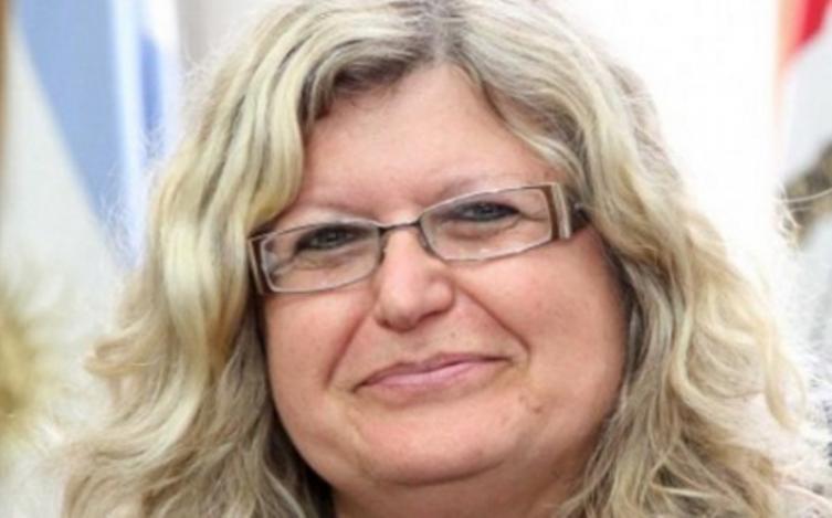 Fin de clases con arbolito de Navidad