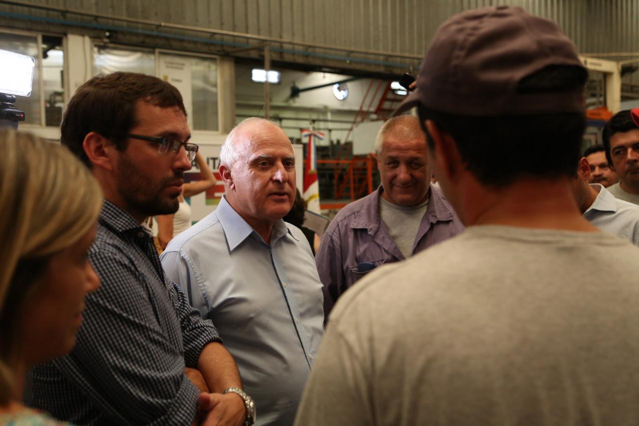 Trabajadores de Naranpol podrán terminar sus estudios secundarios