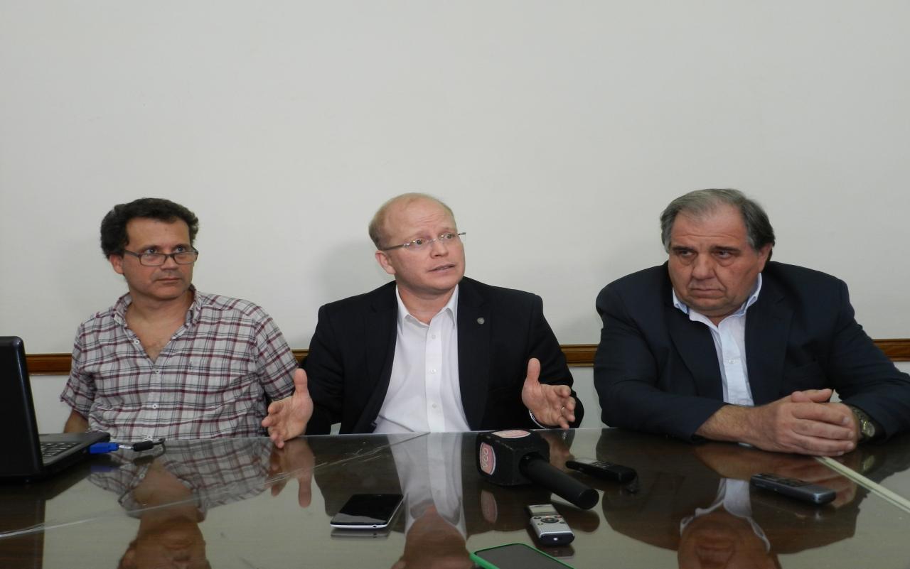 Santa Fe ofrecerá créditos por 300 millones al sector lácteo