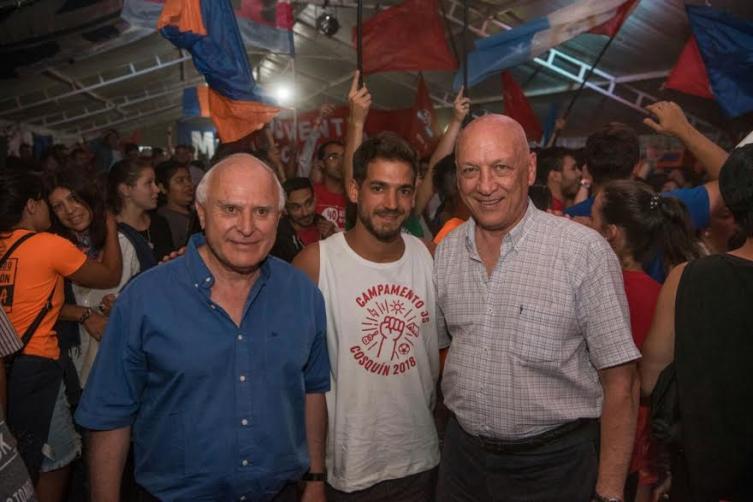 Lifschitz y Bonfatti en el campamento de juventudes socialistas.