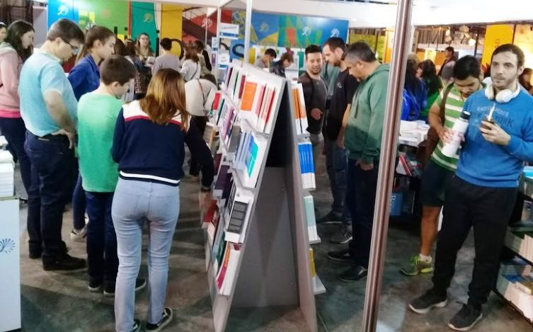 Más de 10 mil personas pasaron por la Feria del Libro de Santa Fe