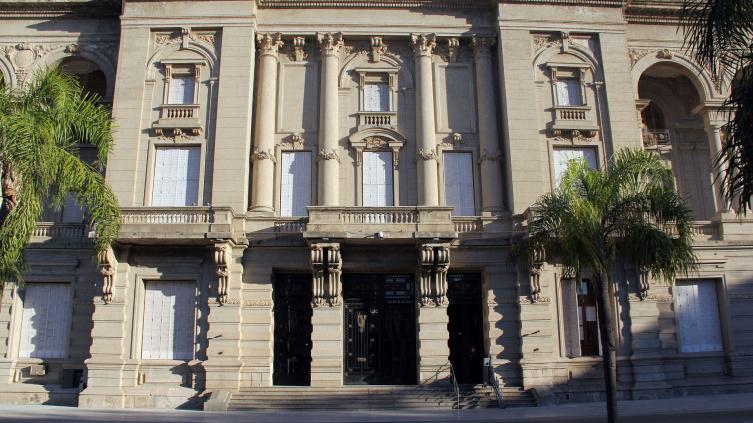 La cláusula gatillo se activa otra vez para los estatales santafesinos