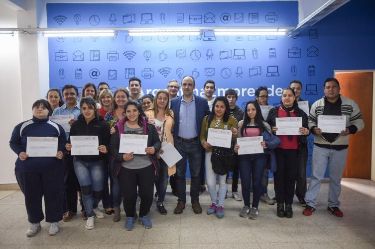 Santa Fe Capital: 850 mil pesos a emprendedores locales