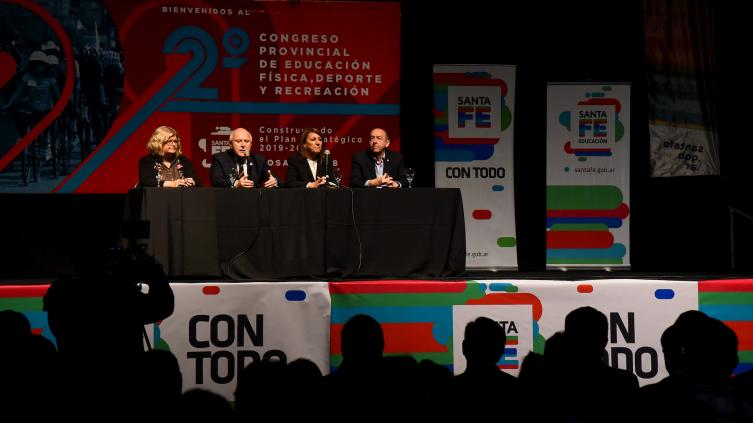 Lifschitz abrió el Congreso de Educación Física y Deporte